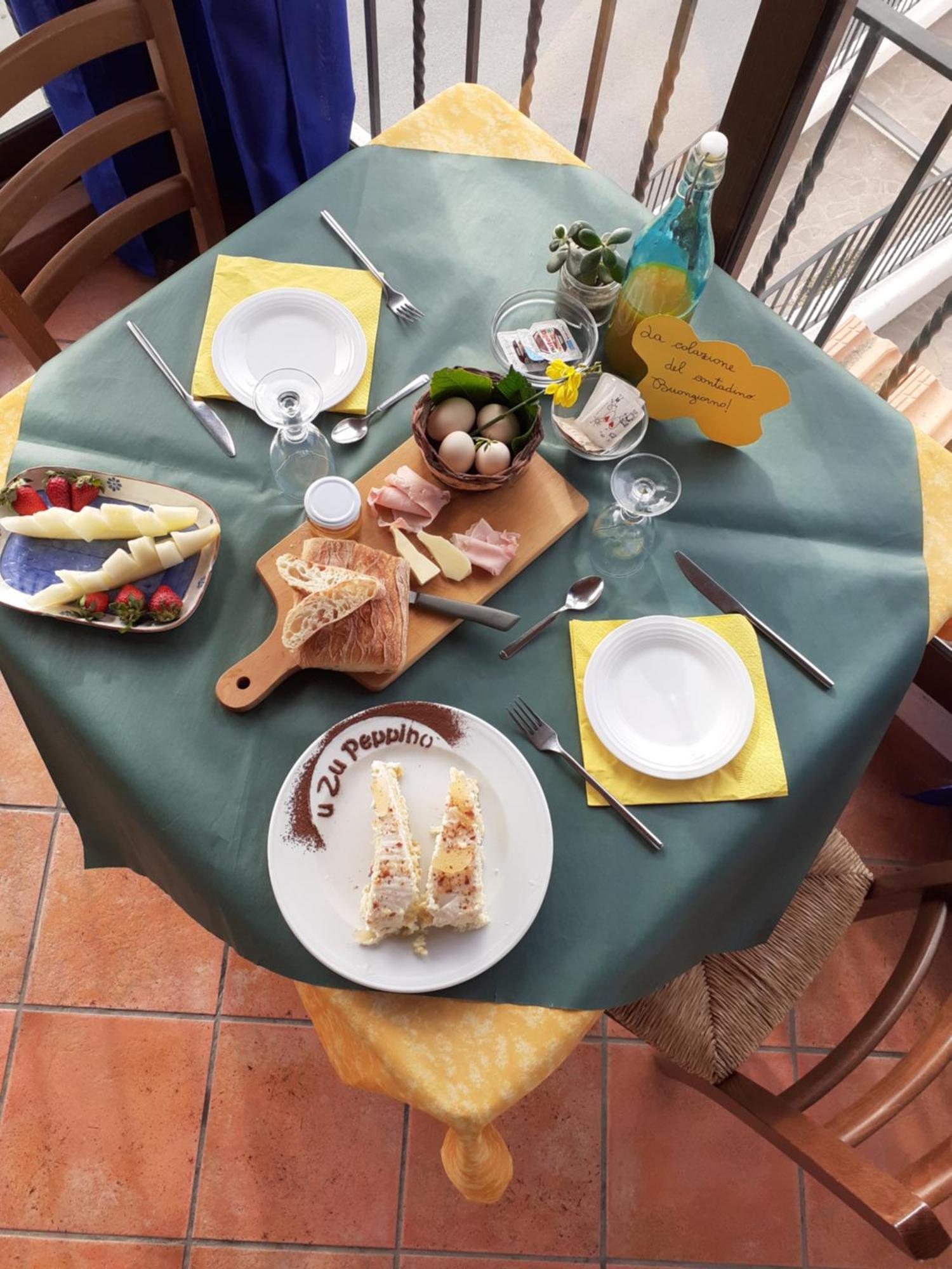Agriturismo U Zu Peppino ليباري المظهر الخارجي الصورة