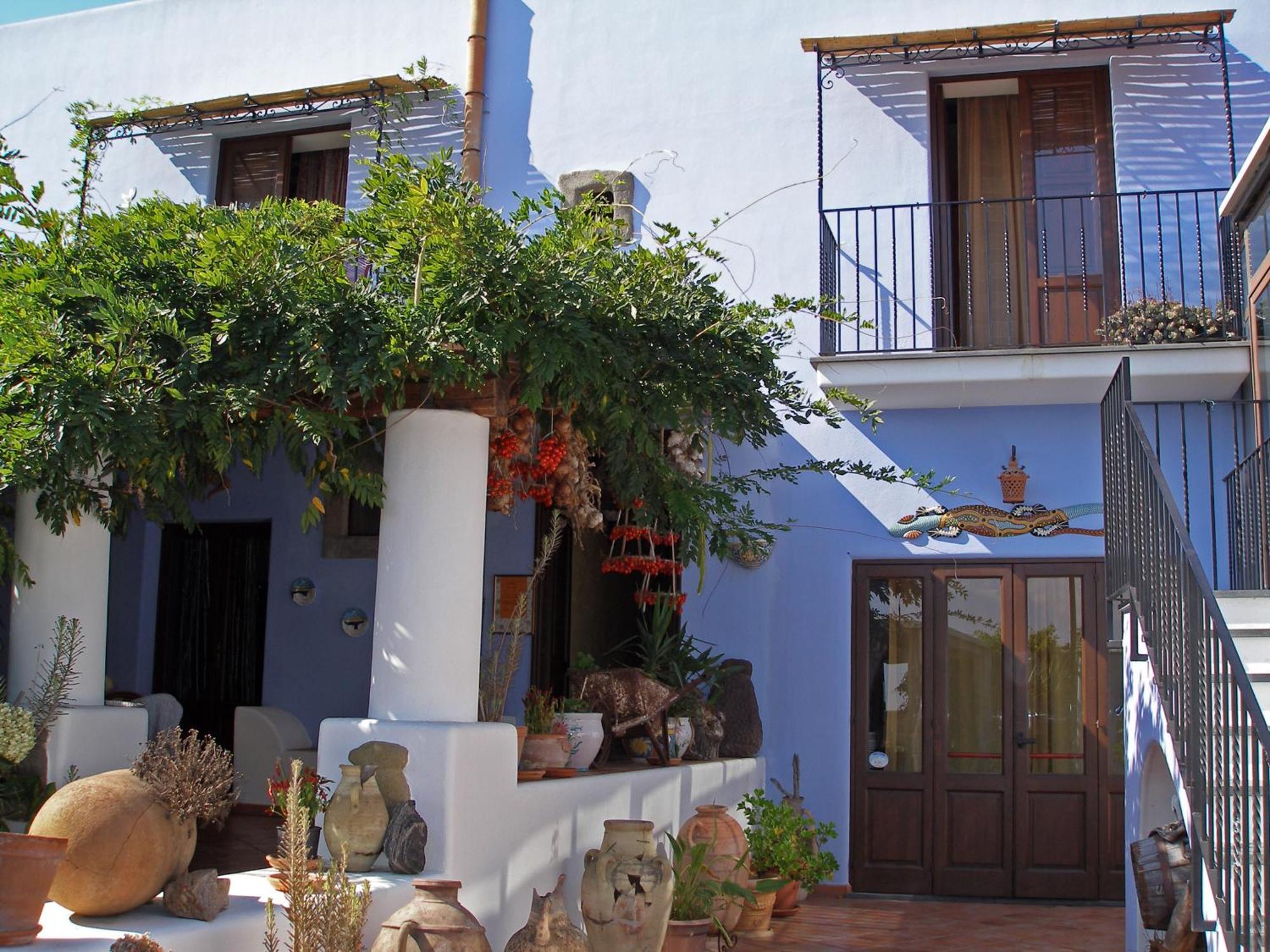 Agriturismo U Zu Peppino ليباري المظهر الخارجي الصورة
