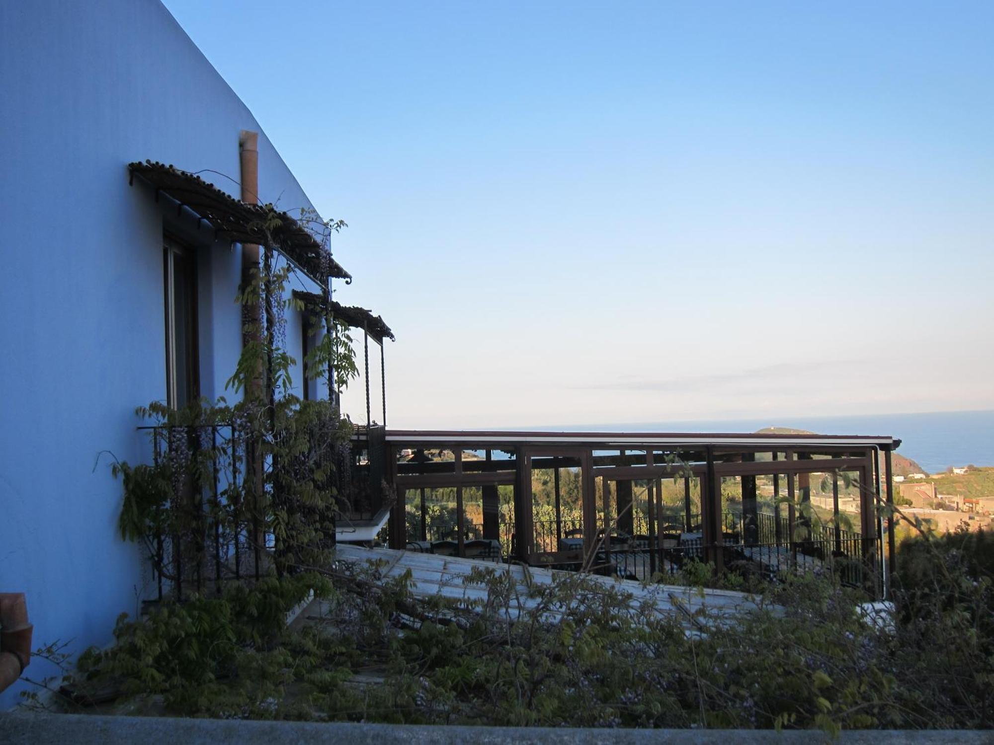 Agriturismo U Zu Peppino ليباري المظهر الخارجي الصورة